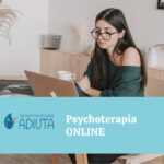 This image is promoting online psychotherapy services provided by Centrum Psychoterapii Adiuta. Full Text: CENTRUM PSYCHOTERAPII ADIUTA Psychoterapia ONLINE